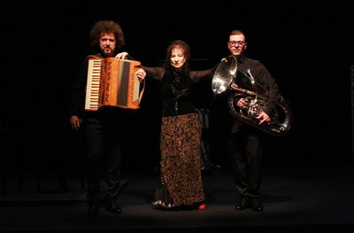 Janez Dovč, Polona Vetrih, Goran Krmac